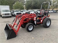 New 2020 Mahindra Max 26XLT Tractor- 26hp