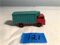 Lesney Matchbox Series No 44 "Refrigerator Truck"