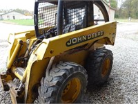 JD 260 Skid Steer