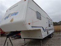 25 foot Sunnybrook 5th Wheel Camper-Title