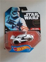 Hot Wheels Star Wars First Order Stormtrooper