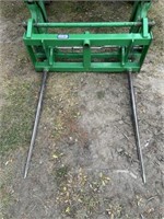 Frontier Global Quick Attach Bale Fork