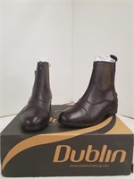 Dublin Women Size 5 Boots