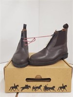 Mascot Size 9.5 Zip-Up Boots
