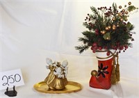 Gold Christmas Carolers - Santa Boot