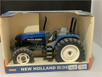 ERTL New Holland 8360