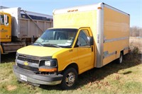 2007 CHEVROLET 15' CUBE VAN