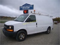 2008 Chevy  2500 Express cargo van - VUT