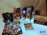11 NHL Collectables
