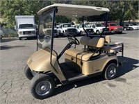 E-Z-GO Electric Golf Cart with Charger