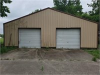 40' x 50' Pole Barn, Excellent for Storage