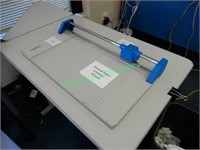 16" Manual Paper Trimmer DAHLE 51700