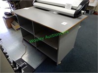 Work Top Table H36"xW62"xD37"