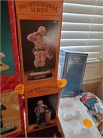 EMMETT KELLY JR CLOWN FIGURINES- SOLDIER