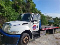 2007 International  Tow Truck Rebuilt Title 311K