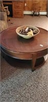 Round coffee  table