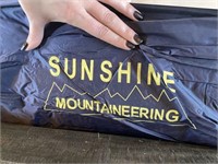 Sunshine Mountaineering Family Tent 10 x 10 x 78