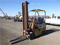 Yale L83C Forklift