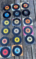 LOT OF 17 COUNTRY 45 RPM RECORDS