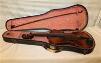 The Guldan Violin w/Bow in Case