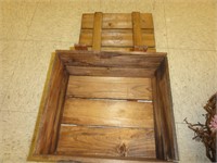 Wooden Box (13" x 11" x 7")