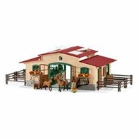 New Schleich Stable with horses and accessories (B