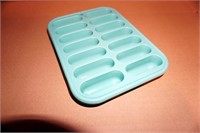{case} Room Essentials Silicone Ice Cube Trays, 8/