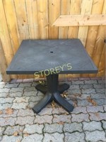 Sq. Patio Table - 31 x 31