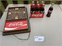 Coke Clock & 7 Coke Tennessee Vols Bottles