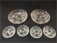 Glass Bubble Style Bowls (2), Fruit Bowls (4)