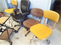 Metal Cart and 4 assorted office chairs