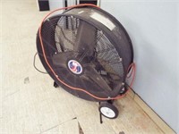 2 Floor fans