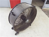 1 Floor Fan