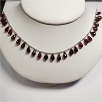 $2310 10K  Garnet(26ct) Necklace