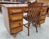 Franklin Shockey Wooden Desk w/ Chair 48.25"