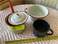 misc. porcelain pans