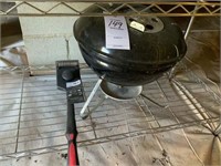 weber charcoal grill & scraper