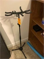 guitar stand  44"t