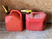 5 gallon gas cans