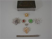 VTG Brooches, Stars and Snowflakes