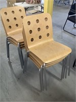 8 x chaises empilable Ikea 18557