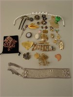 VTG Costume Jewelry Assortment, 33 Pieces