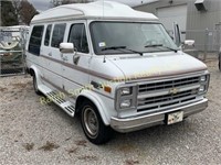 1990 Chevy van 20 - runs; 59,000 miles +/-