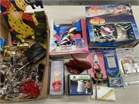 Box lot containing toys, ornaments, etc