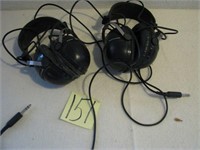 2 Headsets