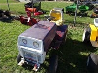 Montgomery Ward Lawn & Garden Tractor