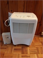 Whirlpool Gold Dehumidifier Powers On And Woody