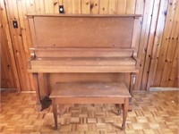 Ennis Piano And Bench