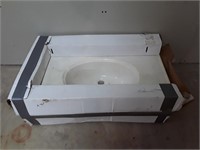 Oval Bathroom Sink In Box 31x16
