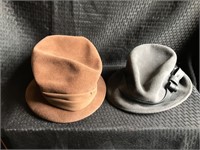 2 vintage ladies hats